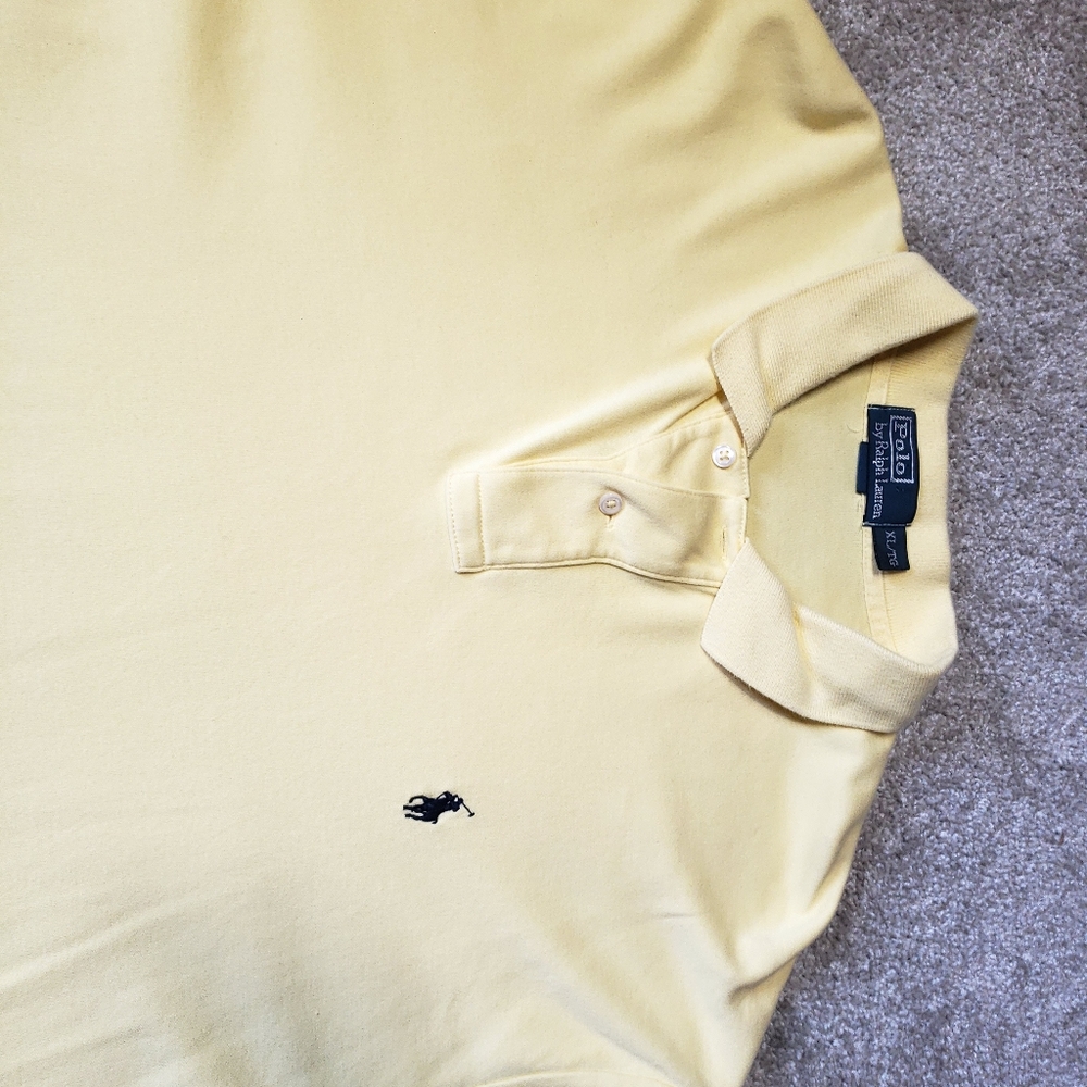 XL polo - Picture 2 of 3